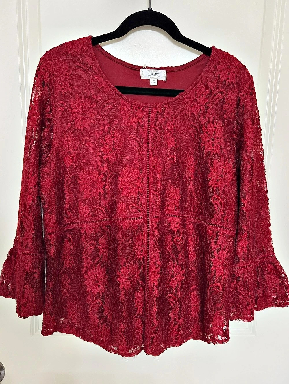 Shannon Ford New York Floral Lace Blouse in Red Size XL Like New